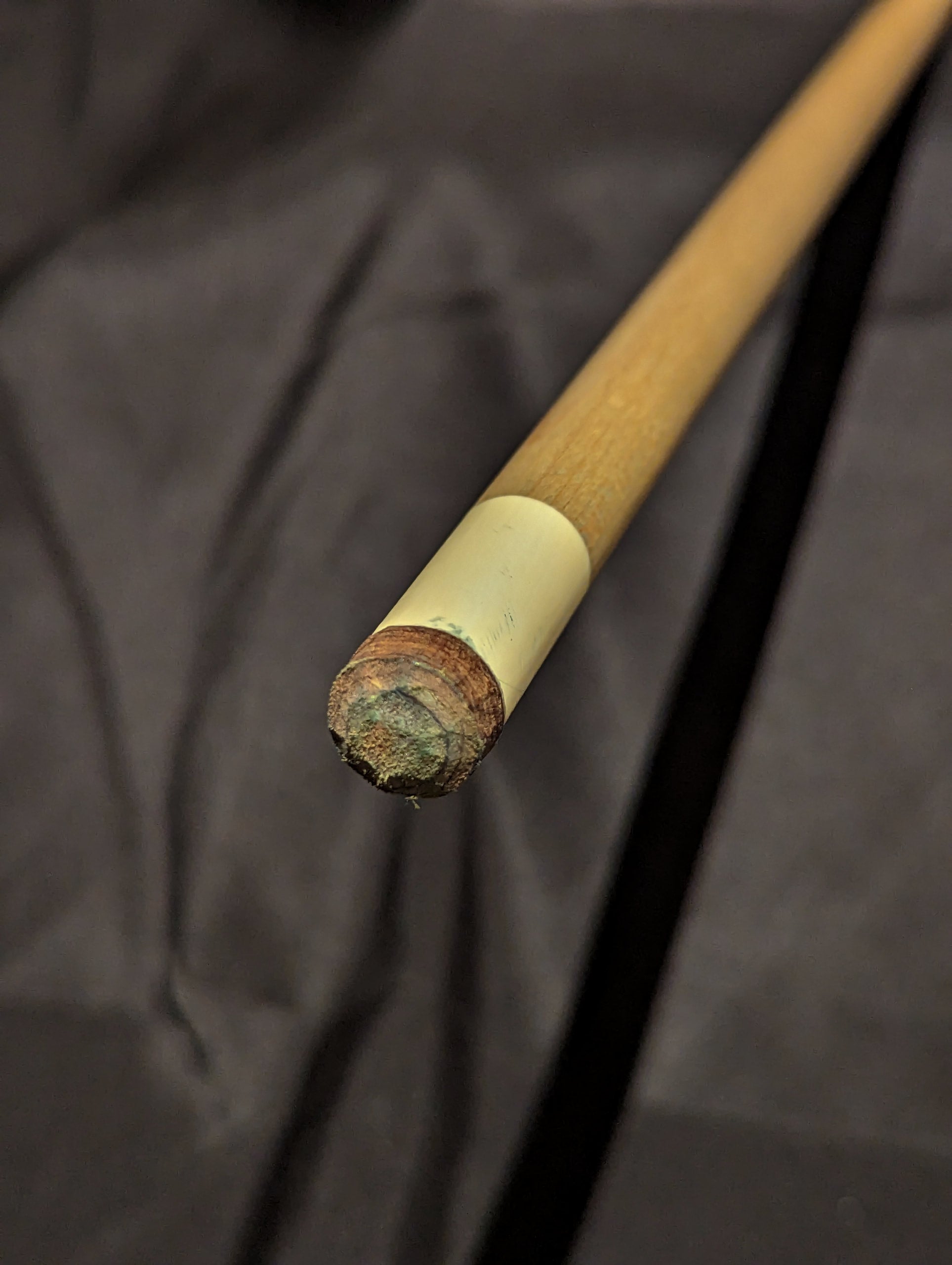 Richard Black (リチャード・ブラック) キュー 1B2S | あおい屋