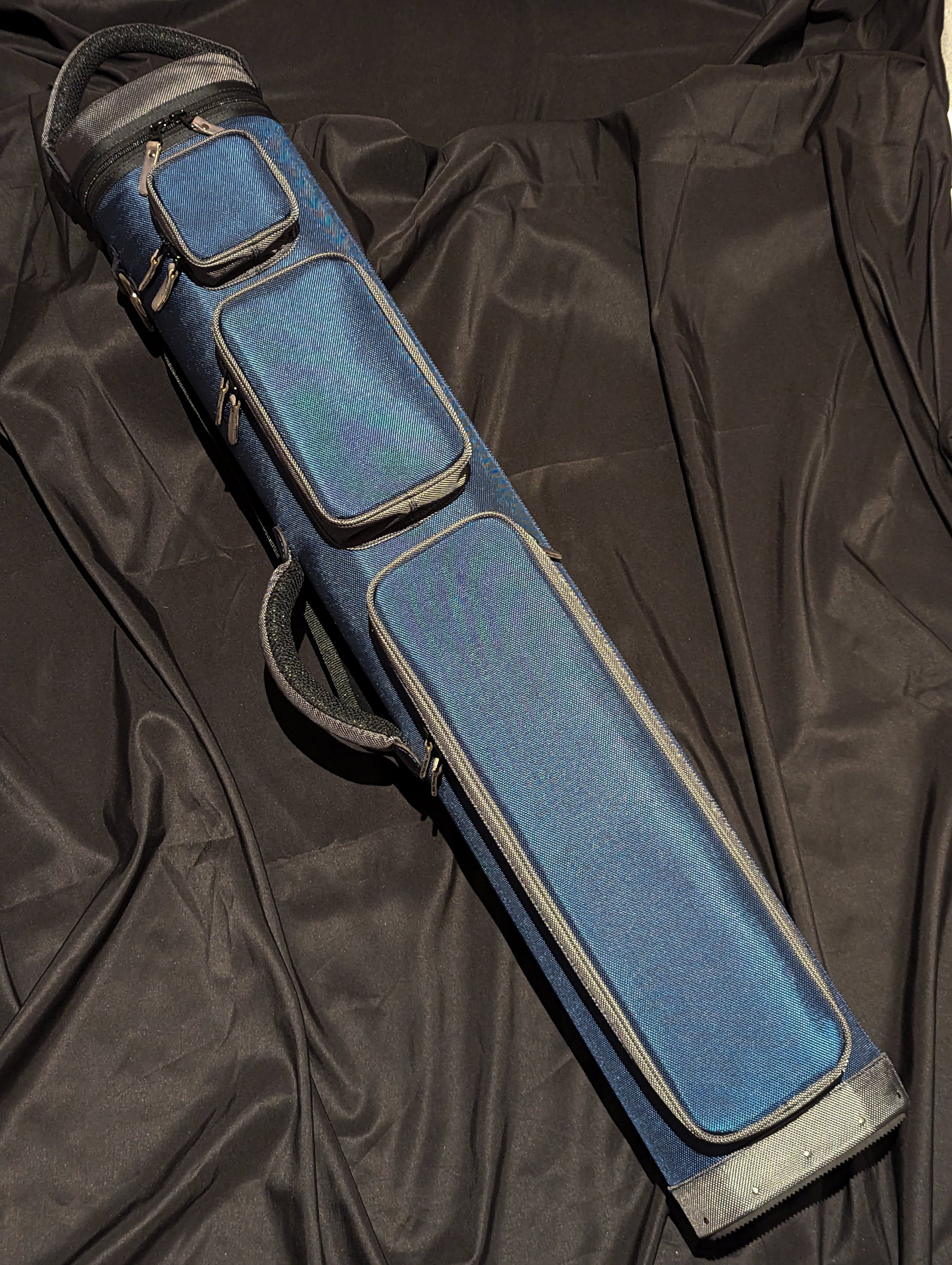 ASKA Hard 4x8 Pool Cue Case, Holds Up to 4 Butts and 8